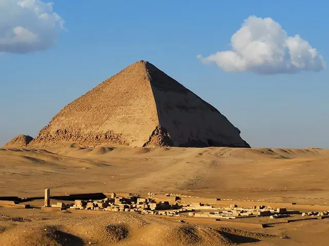 Dahshur